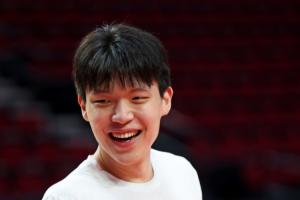 世预赛小杨回归~杨瀚森:休赛期计划为国家队出征 争取赢下每一战配图