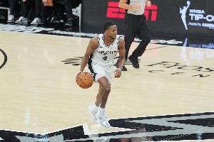 目前1-2落后!米奇:福克斯和哈珀预计可以出战G4配图