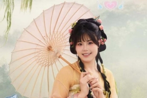 小仙女来喽！李月汝晒古风照 佩奇：哎哟🔥库伊尔：你很漂亮配图