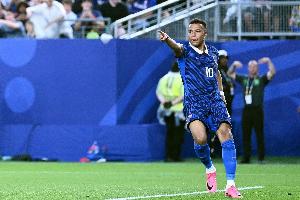里程碑加成!法国球员解锁百场之战时,法国队10战10胜配图